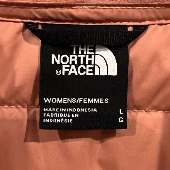 The North Face Lightweight Jacket - Picture 8 of 8